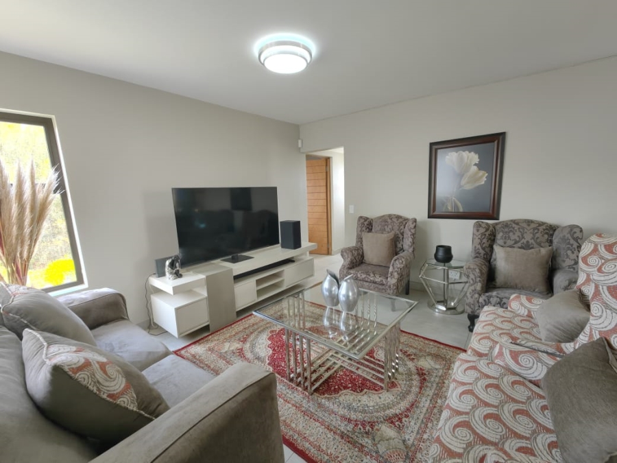 To Let 3 Bedroom Property for Rent in La Camargue Private Country Estate North West